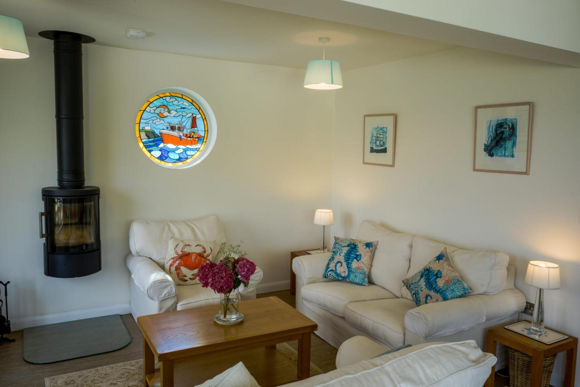 Spinnaker Cadgwith Holiday Home 외부 사진